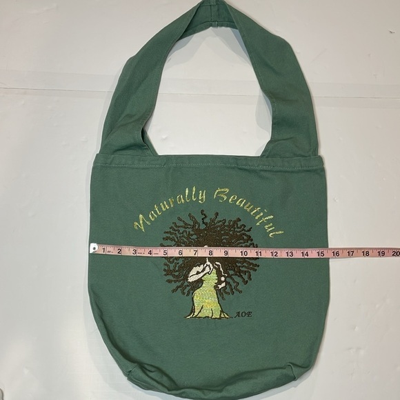 Naturally Beautiful Green 100% Cotton Tote - Picture 9 of 10